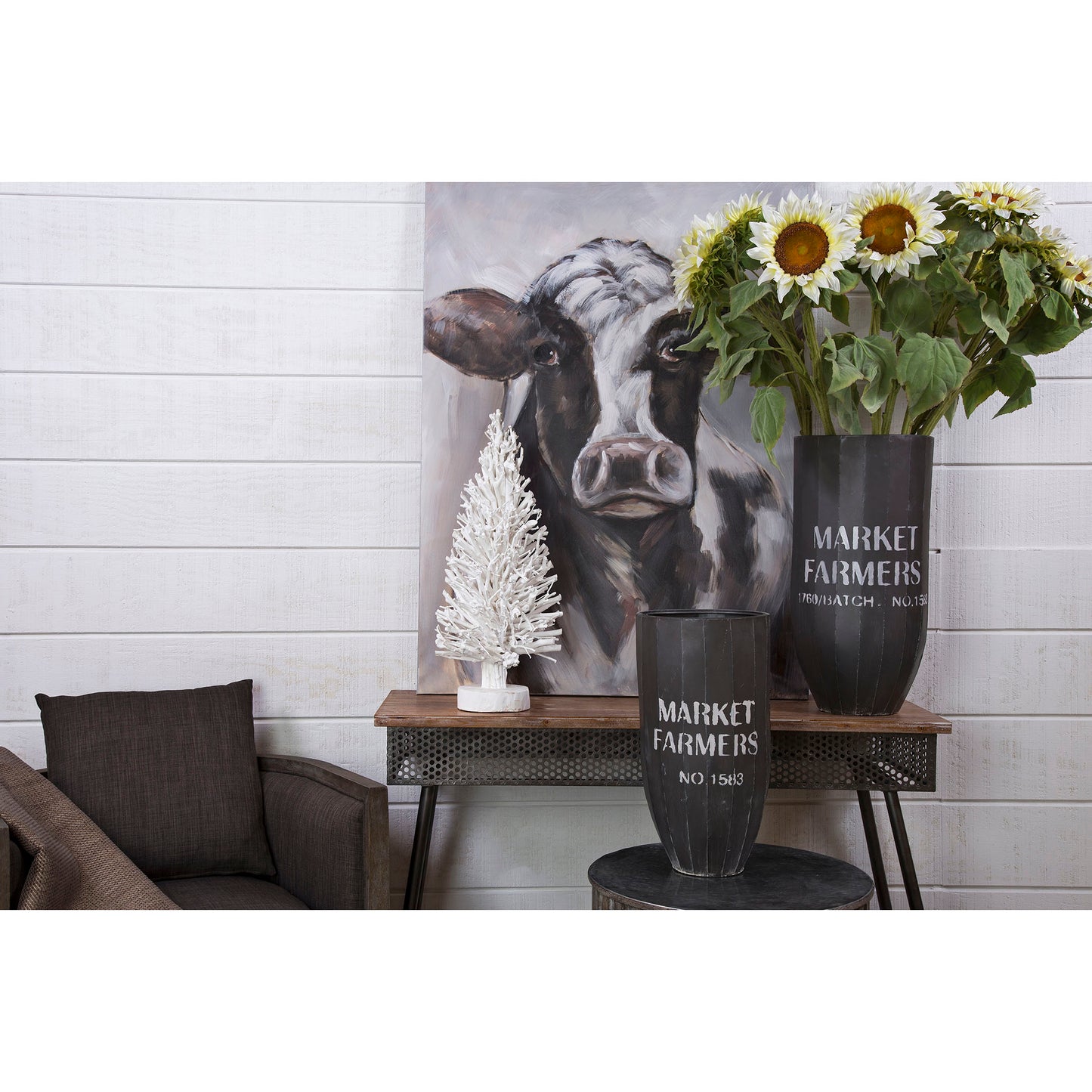 Skjoldr Decorative Accessory