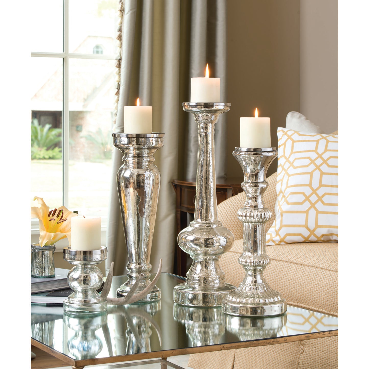 Guardian Pillar Holder
